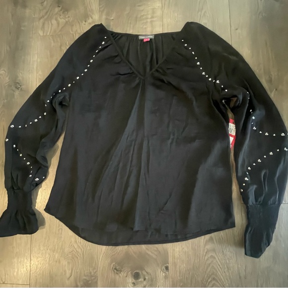 Price Drop!  New Vince Camuto Mood Indigo Rich BlackTop - Picture 3 of 6